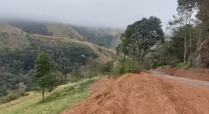 Terreno à Venda - 4 Alqueires no Bairro da Fartura - Imagem 5