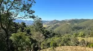 Terreno com cachoeiras maravilhosa a venda