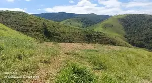 Terreno com Vista Maravilhosa e Total Privacidade - Imagem 9