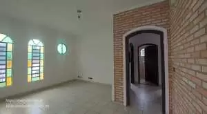 Casa para Locação no Centro de São Francisco Xavier - Imagem 2